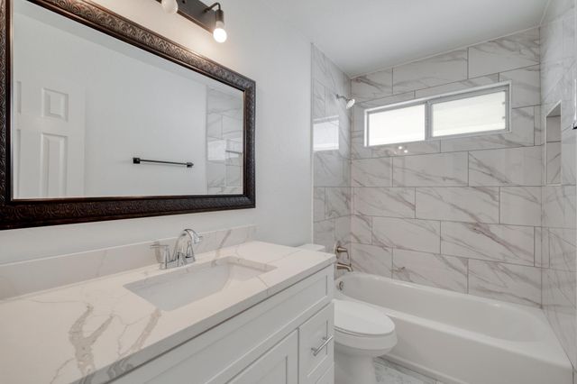 277 Paddington DR, Kyle, TX 78640