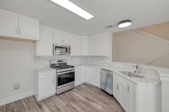 277 Paddington DR, Kyle, TX 78640