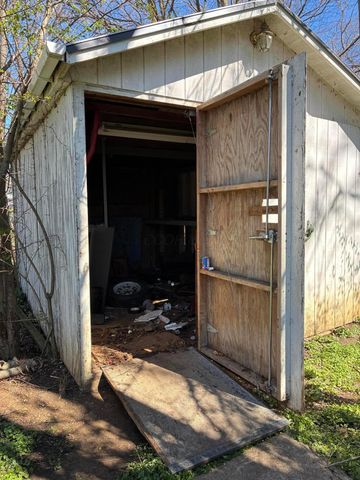 1642 W Union Street, Lancaster, OH 43130