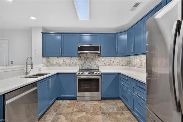 1645 Wynd Crest WAY, Virginia Beach, VA 23456