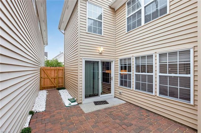 1645 Wynd Crest WAY, Virginia Beach, VA 23456