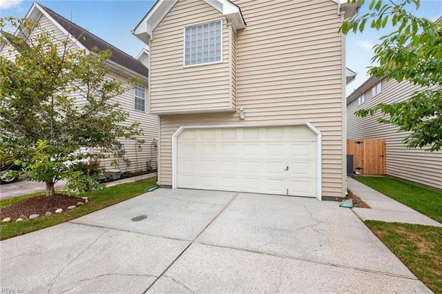 1645 Wynd Crest WAY, Virginia Beach, VA 23456