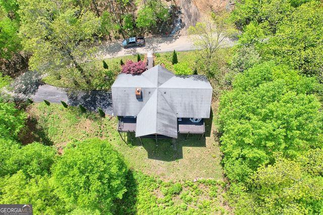 412 Bayberry Lane, Dillard, GA 30537