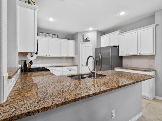 324 Brazoria Lane, Mckinney, TX 75071