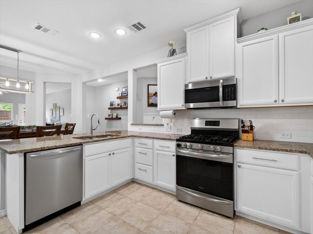 324 Brazoria Lane, Mckinney, TX 75071