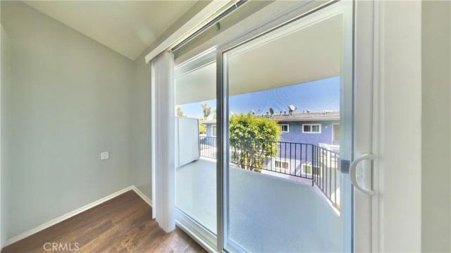 136 W Union Avenue 11, Fullerton, CA 92832