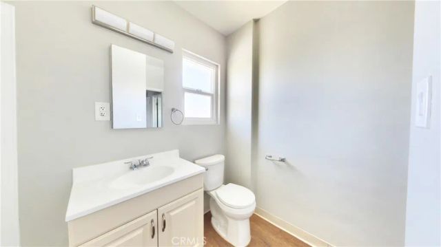 136 W Union Avenue 11, Fullerton, CA 92832