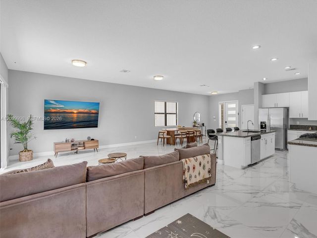 4920 Whispering Way 4920, Dania Beach, FL 33312