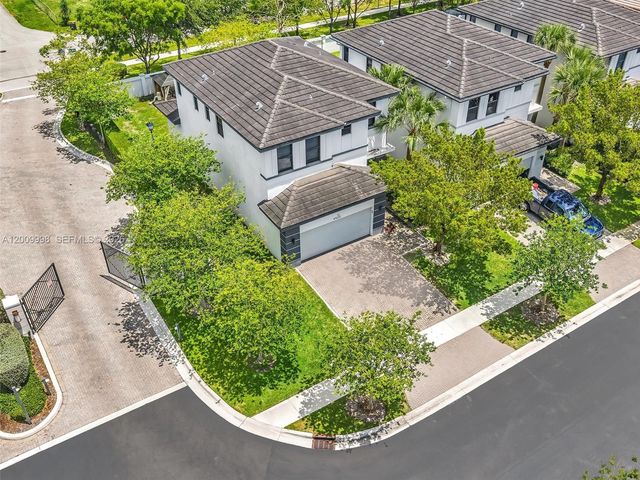 4920 Whispering Way 4920, Dania Beach, FL 33312