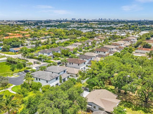 4920 Whispering Way 4920, Dania Beach, FL 33312