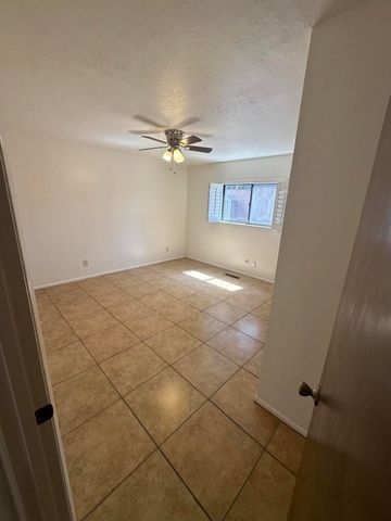 612 Ortiz Drive NE, Albuquerque, NM 87108