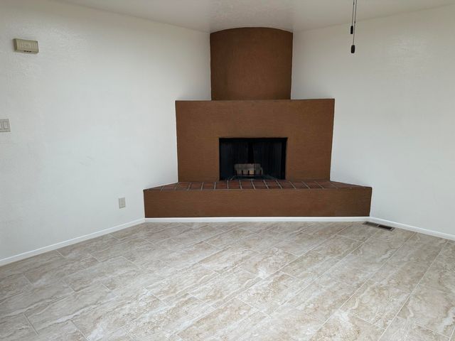 612 Ortiz Drive NE, Albuquerque, NM 87108