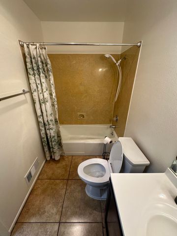 612 Ortiz Drive NE, Albuquerque, NM 87108