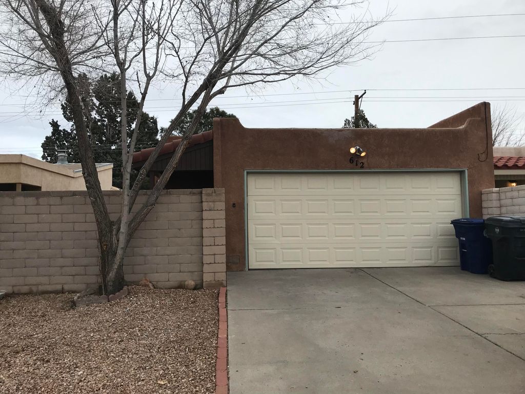 612 Ortiz Drive NE, Albuquerque, NM 87108