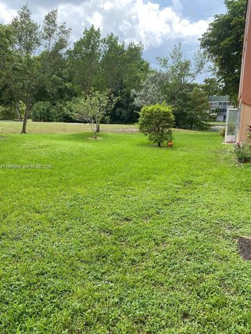 8838 W Mcnab Rd 104, Tamarac, FL 33321