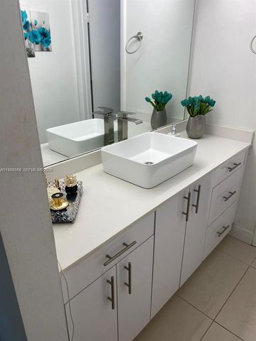 8838 W Mcnab Rd 104, Tamarac, FL 33321