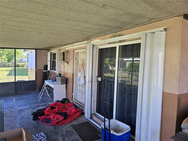 2941 NW 210th Ter, Miami Gardens, FL 33056