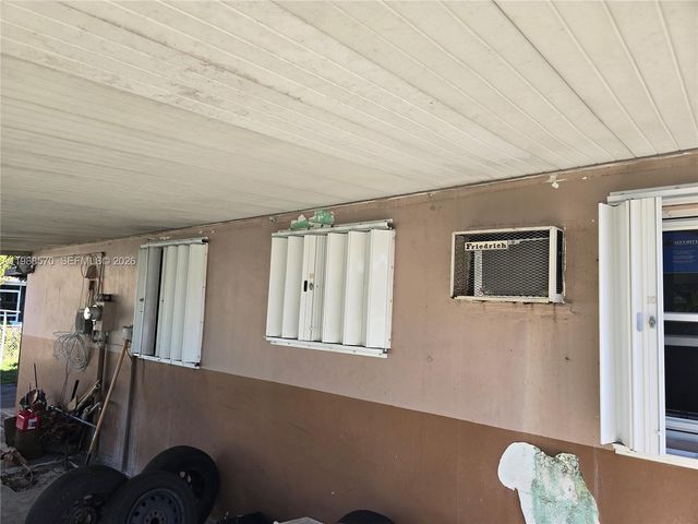 2941 NW 210th Ter, Miami Gardens, FL 33056