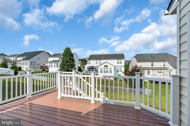 5413 SILVER MAPLE LN, Fredericksburg, VA 22407