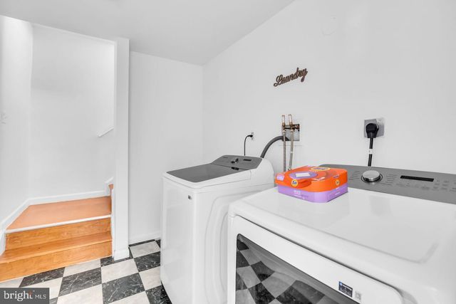 5413 SILVER MAPLE LN, Fredericksburg, VA 22407