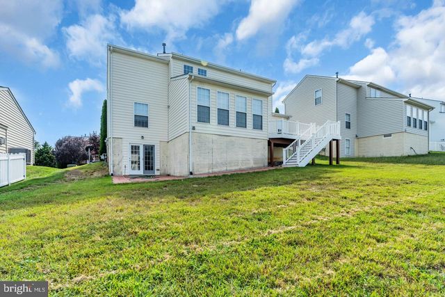 5413 SILVER MAPLE LN, Fredericksburg, VA 22407