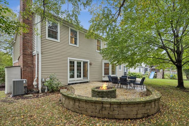 2701 Old Mill Lane, Rolling Meadows, IL 60008