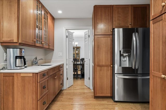 2701 Old Mill Lane, Rolling Meadows, IL 60008