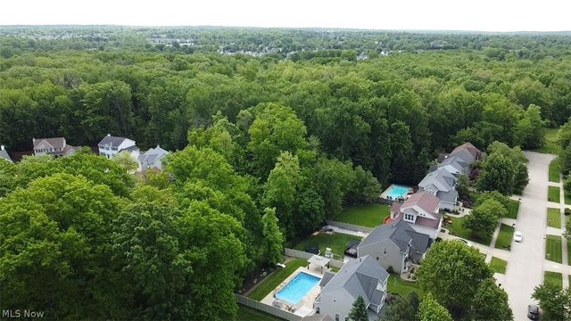 169 Aster Place, Brunswick, OH 44212