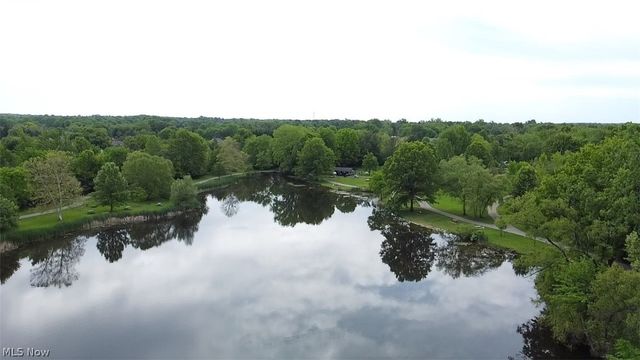 169 Aster Place, Brunswick, OH 44212