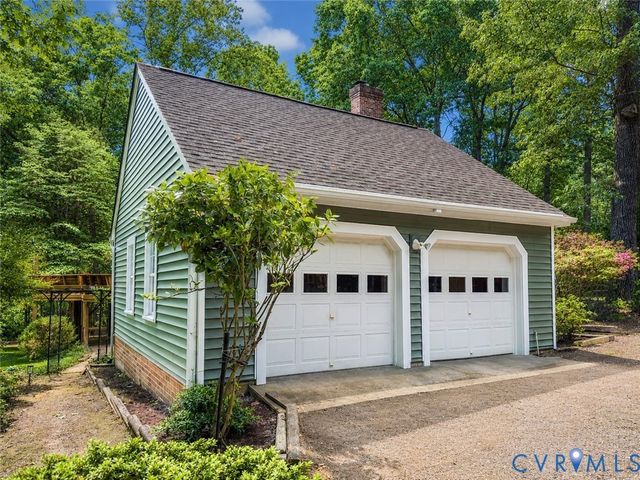 10711 Darby Cir, Chesterfield, VA 23113