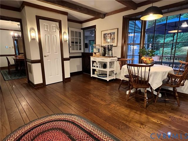 10711 Darby Cir, Chesterfield, VA 23113