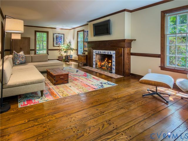 10711 Darby Cir, Chesterfield, VA 23113