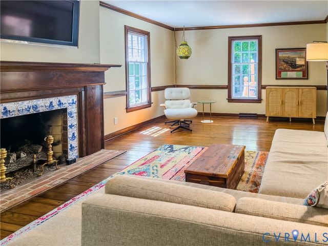 10711 Darby Cir, Chesterfield, VA 23113