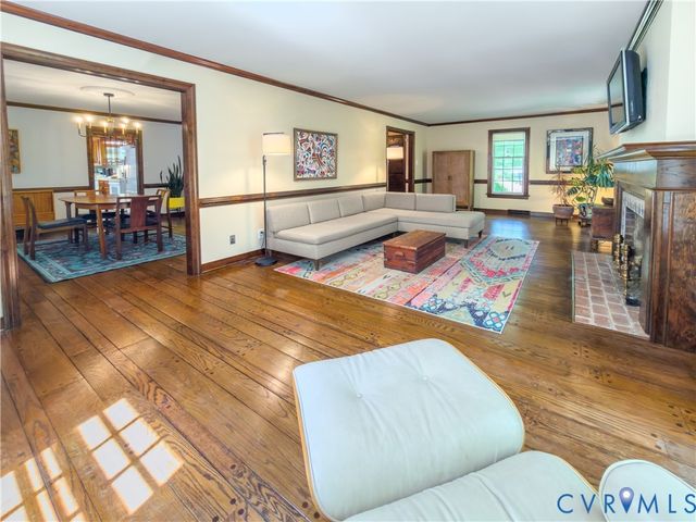 10711 Darby Cir, Chesterfield, VA 23113