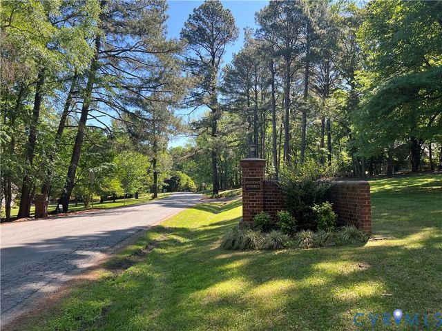 10711 Darby Cir, Chesterfield, VA 23113