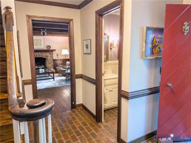 10711 Darby Cir, Chesterfield, VA 23113