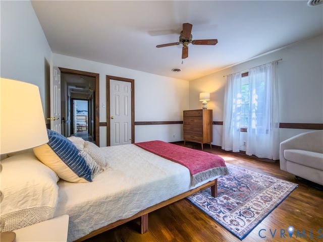 10711 Darby Cir, Chesterfield, VA 23113