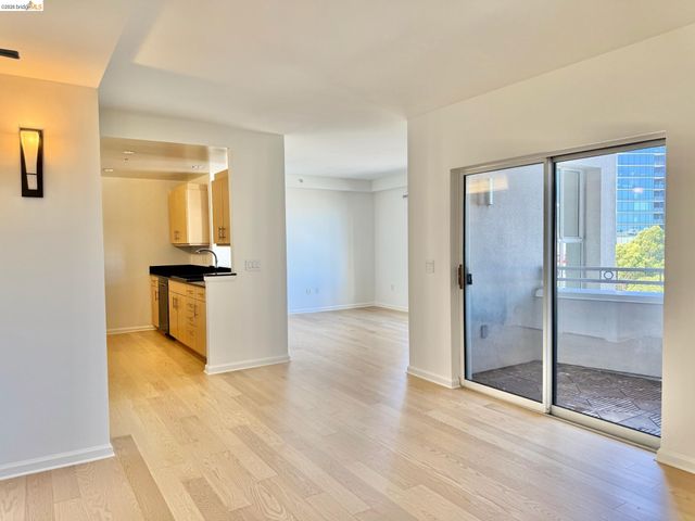 140 South Van Ness Ave 529, San Francisco, CA 94103