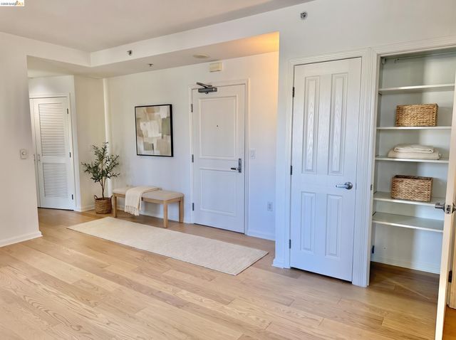 140 South Van Ness Ave 529, San Francisco, CA 94103