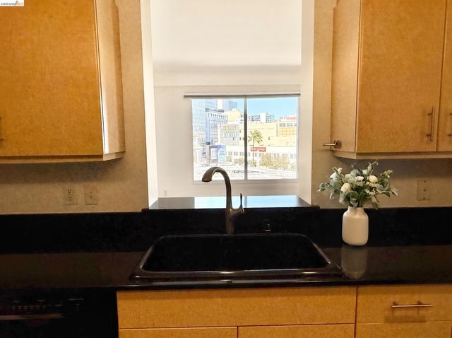 140 South Van Ness Ave 529, San Francisco, CA 94103