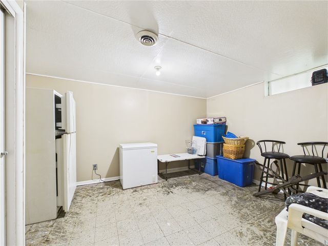 251 Castlewood Avenue, Dayton, OH 45405