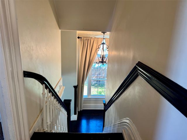 461 W 7TH Street, Erie, PA 16502