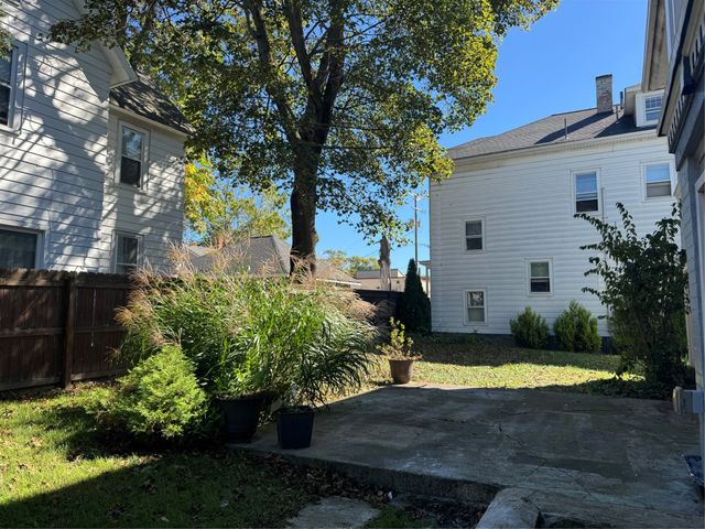 461 W 7TH Street, Erie, PA 16502