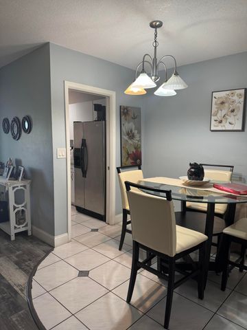 2100 NE 38 Street 221, Lighthouse Point, FL 33064