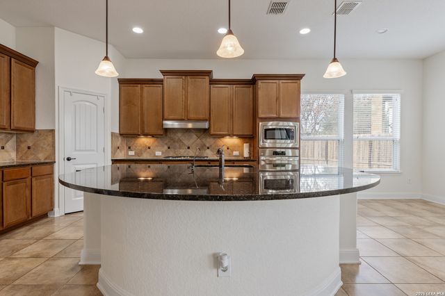 12419 Alstroemeria, San Antonio, TX 78253