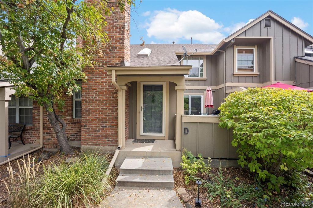 7707 S Curtice Way D, Littleton, CO 80120