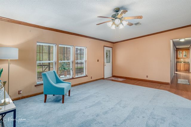 8025 Broadacres Road, Shreveport, LA 71129