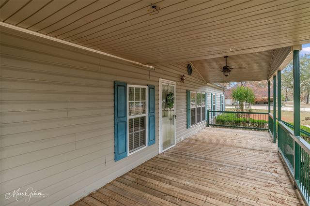 8025 Broadacres Road, Shreveport, LA 71129