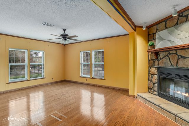 8025 Broadacres Road, Shreveport, LA 71129