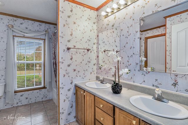 8025 Broadacres Road, Shreveport, LA 71129